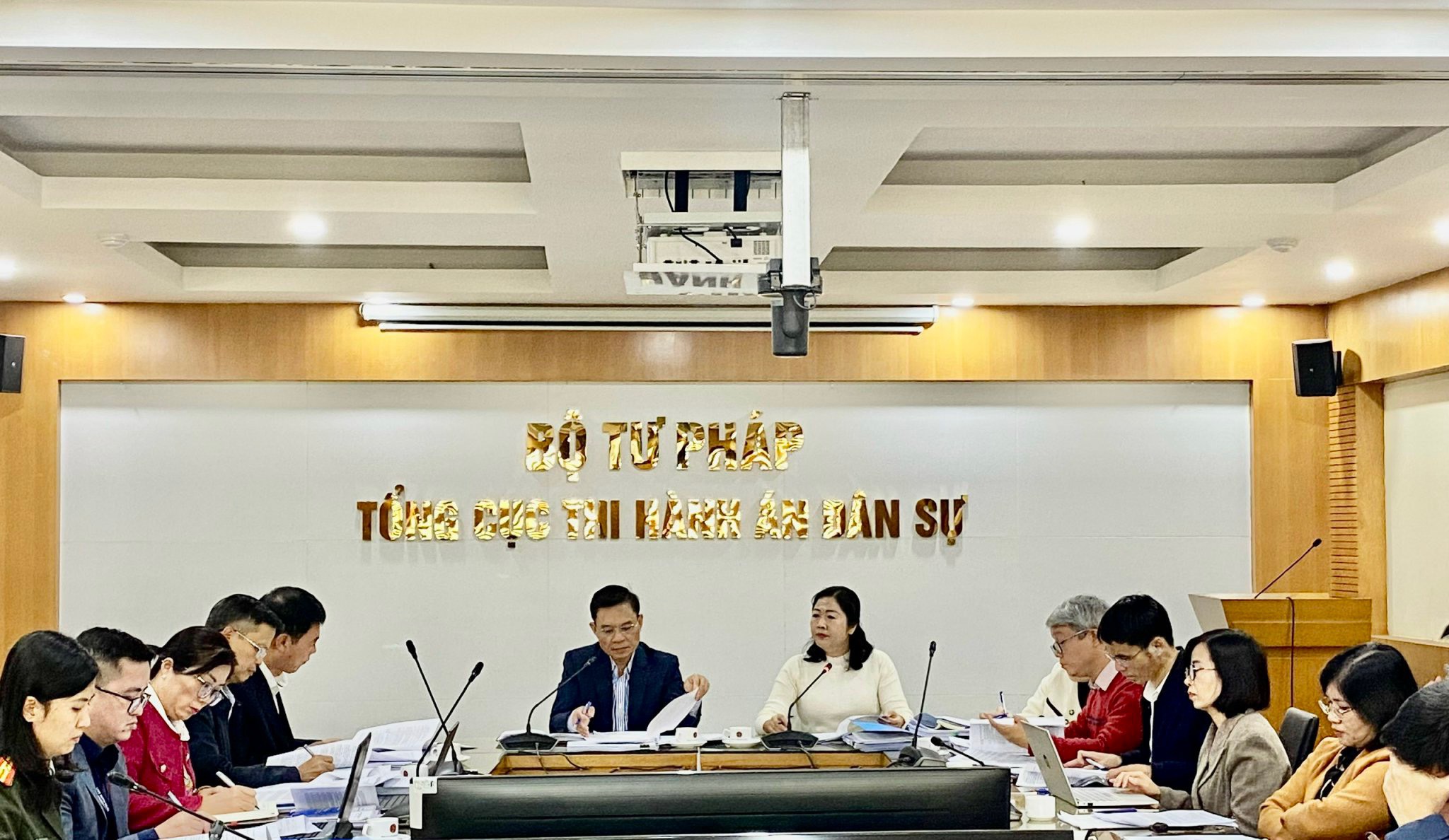 Thẩm định dự thảo Nghị định quy định về xử phạt vi phạm hành chính  trong lĩnh vực kinh doanh bảo hiểm, kinh doanh xổ số